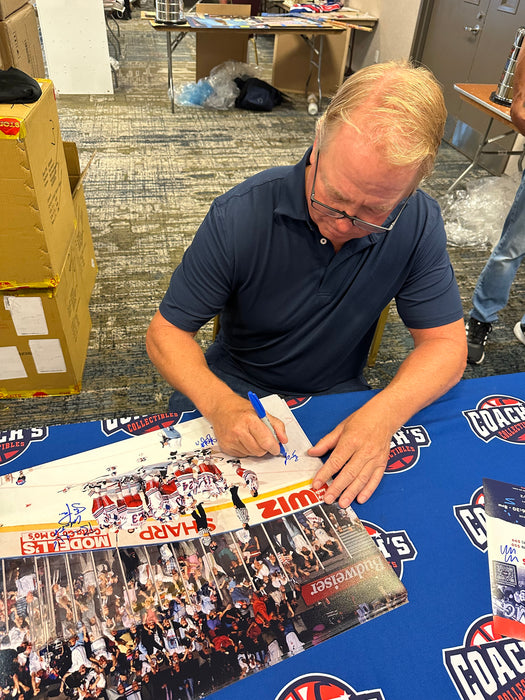 1994 New York Rangers Team Signed 16x20 Celebration Photo w/ 17 Autographs (Beckett)