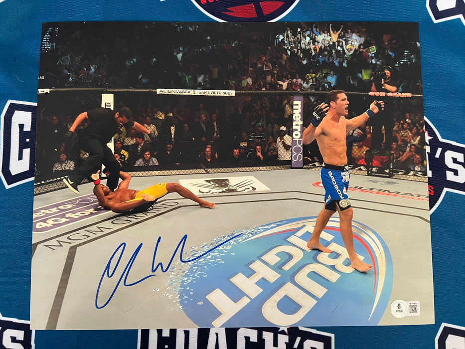 Chris Weidman Autographed UFC 162 vs Silva 11x14 Photo (Beckett)