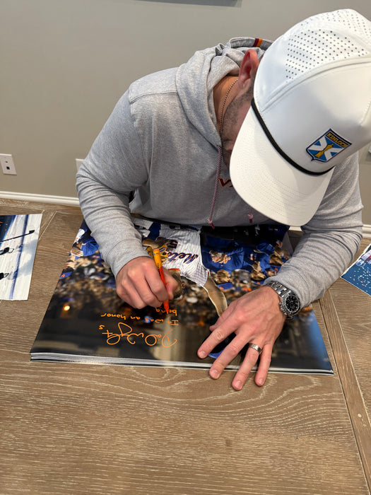 David Wright Autographed 16x20 Final Game Crowd Salute Photo with Inscription (JSA)