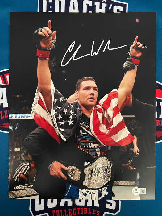 Chris Weidman Autographed 11x14 Photo (Beckett)