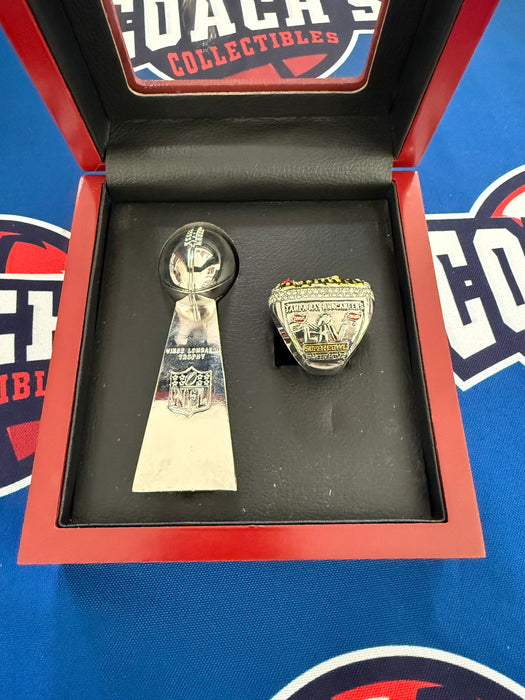 Tom Brady Tampa Bay Buccaneers 2pc Replica Super Bowl LV Ring & Trophy with Display Box