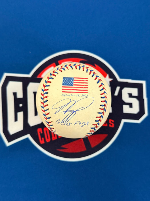 Mike Piazza Autographed September 11th Logo Baseball w/ Inscription Never Forget (Fanatics)