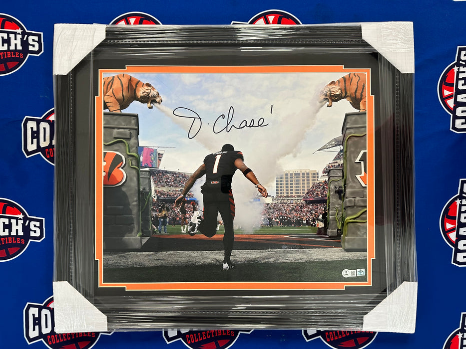 FRAMED Ja'Marr Chase Autographed 16x20 Entering Game Photo (Beckett)