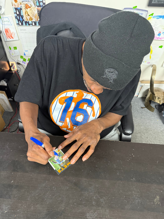 Dwight “Doc” Gooden Autographed 1986 Topps Base Card (GTP)