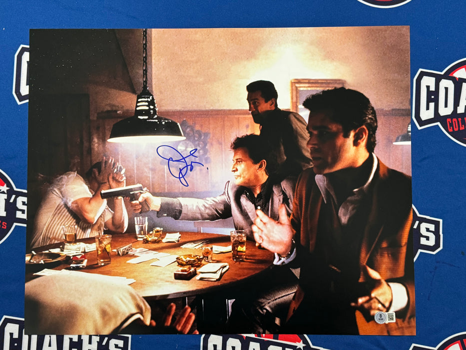 Joe Pesci Autographed 16x20 Goodfellas Shooting Spider Photo (Beckett)