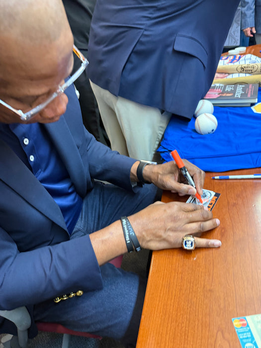 Darryl Strawberry Autographed 2021 Topps Once Upon a Time in Queens Special Set Card (GTP)