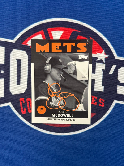 Roger McDowell Autographed 2021 Topps Once Upon a Time in Queens Special Set Card (GTP)