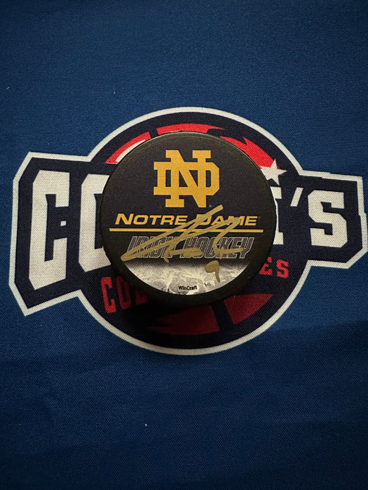 Anders Lee Autographed Notre Dame Hockey Puck (Beckett)