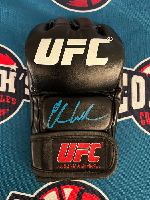 Chris Weidman Autographed UFC Glove (Beckett)