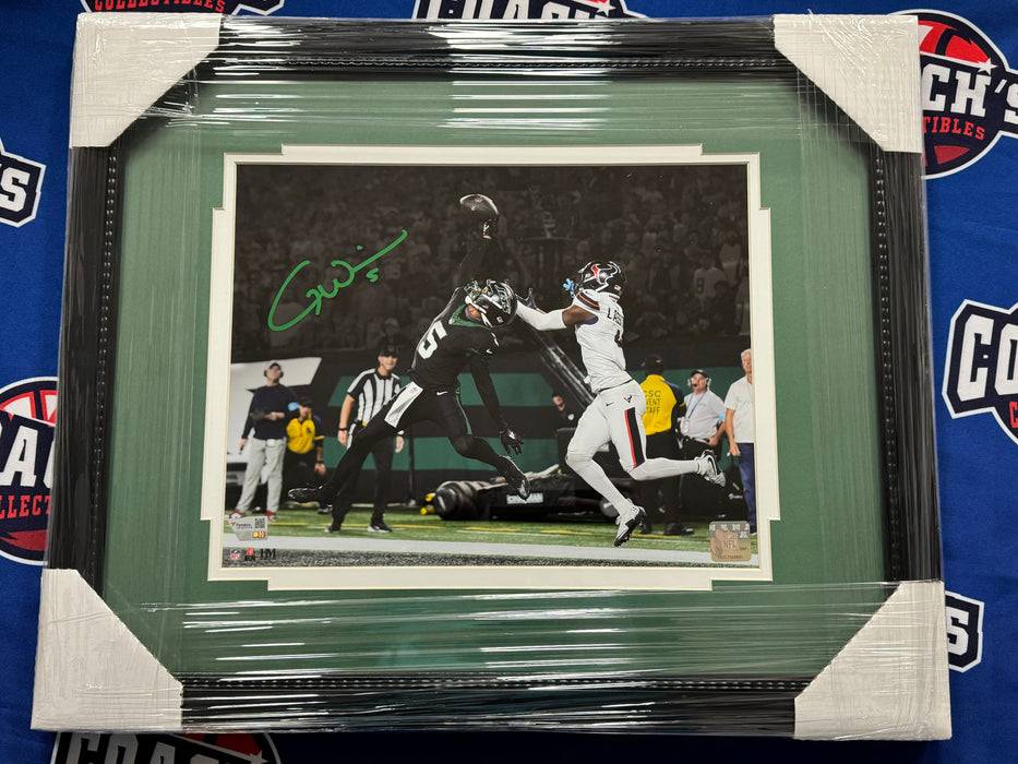 FRAMED Garrett Wilson Autographed 11x14 Catch of the Year Photo  (Fanatics)