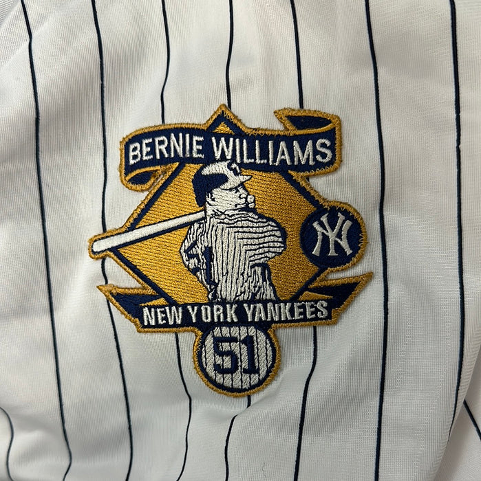 Bernie Williams Autographed CUSTOM NY Yankees Pinstripe Jersey (Beckett)