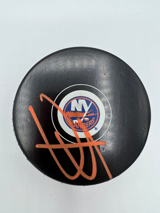 Oliver Wahlstrom Autographed NY Islanders Hockey Puck (JSA)